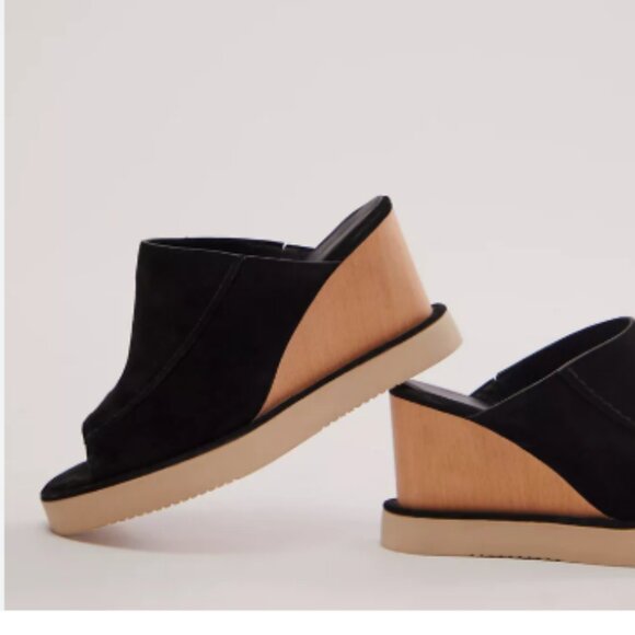 NEW Free People Running In Wedges Sandals Black Suede Wood Finish Wedge - Picture 2 of 6